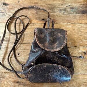 BedStu backpack. Black distressed leather. Small.